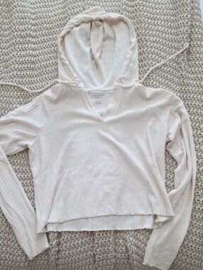 American Eagle Outfitters Cream Ribbed Hooded V-Neck Pullover